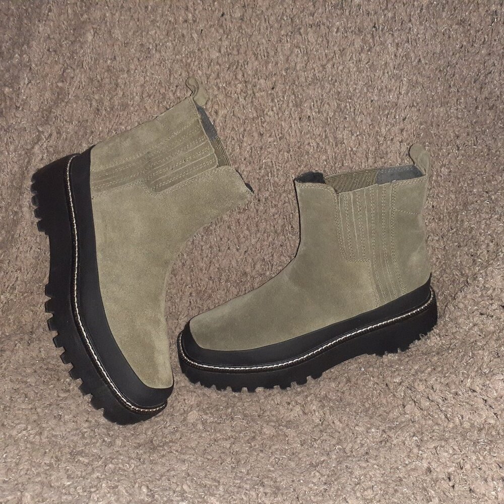 CASLON-Betsey Ankle Boot-Gray/Taupe Suede-Water Resistant-Sz 10/10.5-Excellent
